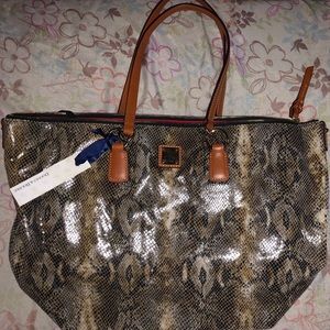 NWT Dooney & Bourke Bag